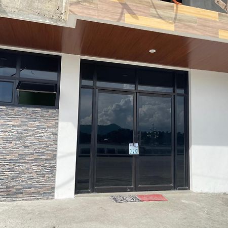 Dapitan Travellers Inn エクステリア 写真
