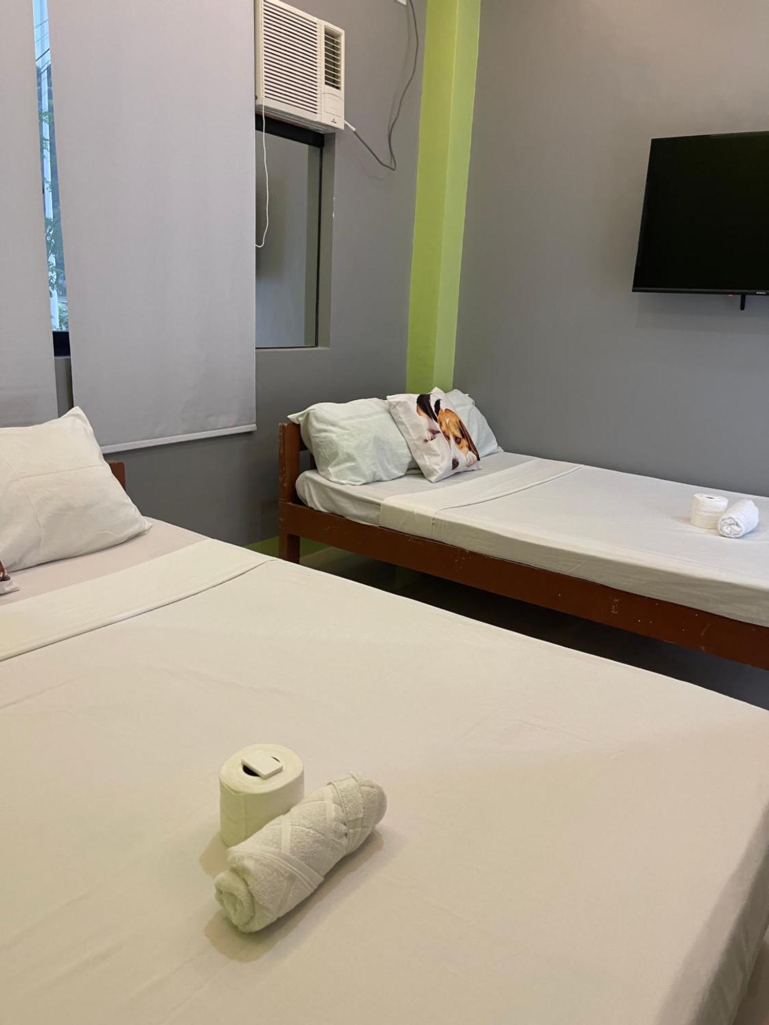 Dapitan Travellers Inn エクステリア 写真