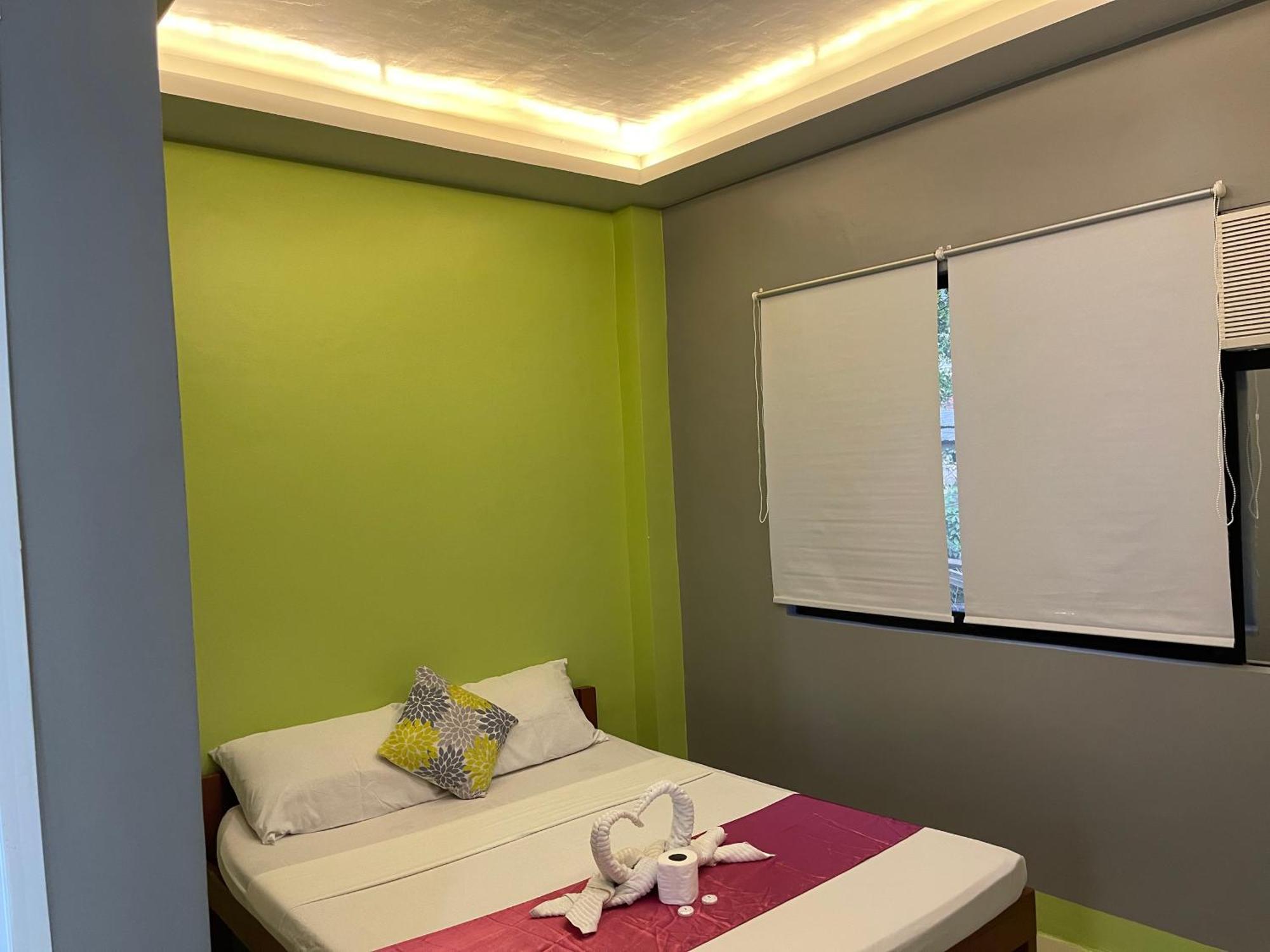 Dapitan Travellers Inn エクステリア 写真